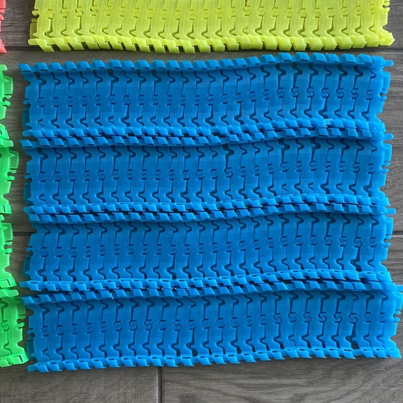 Magic Tracks Turbo RC Toys - Picture 6 of 7